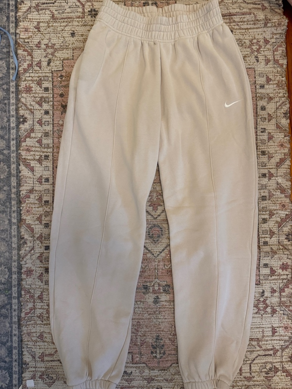 Women’s Nike Beige sweatpants
